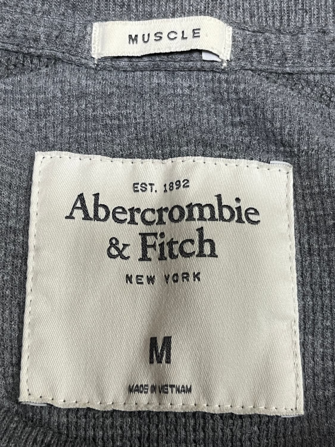 아베크롬비 머슬핏 롱슬리브 상품이미지5