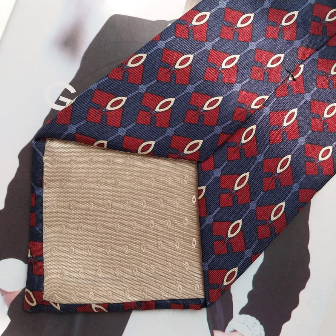 GIVENCHY 지방시 넥타이 네이비 패턴 A~B등급 K2428 상품이미지7