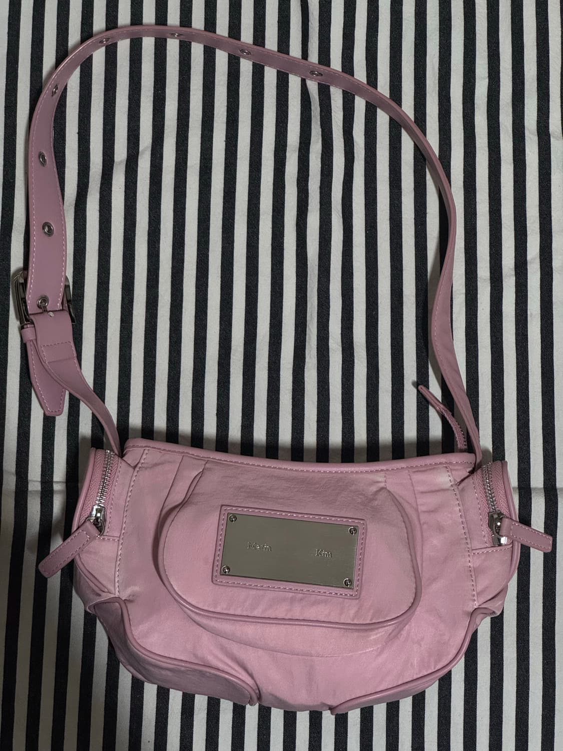 마뗑킴 MADELEINE ROUND BAG IN PINK 상품이미지1