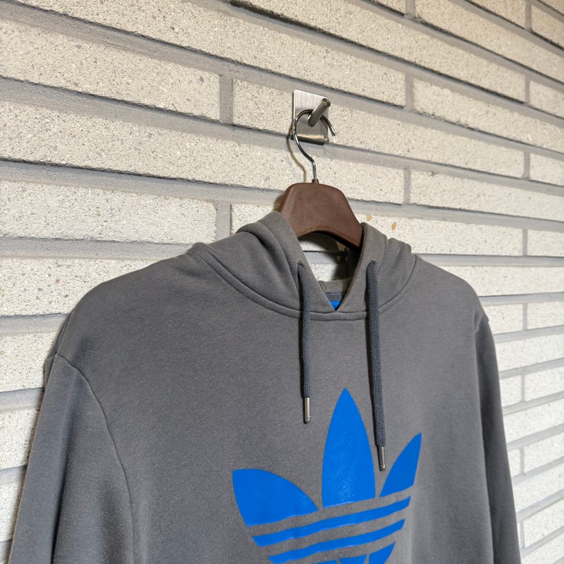 Adidas 아이다스 파이어버드 프린팅 빅로고 후드티 그레이컬러 상품이미지3