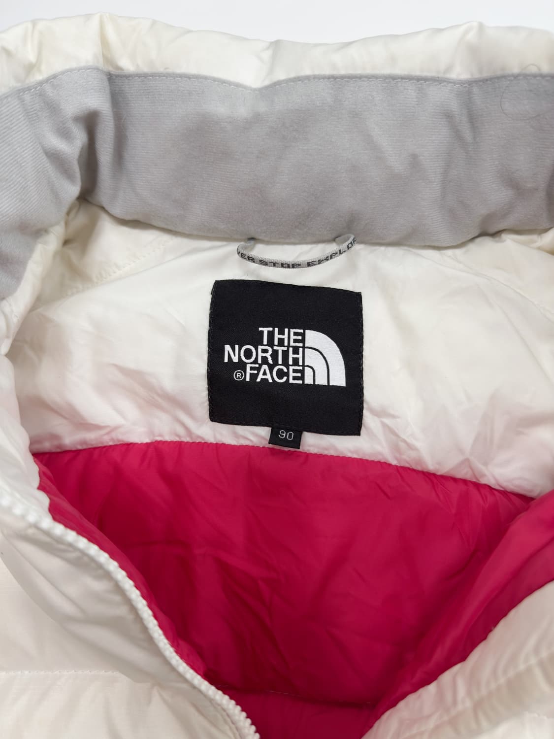 노스페이스 우먼스 700 필파워 경량패딩 상품이미지4