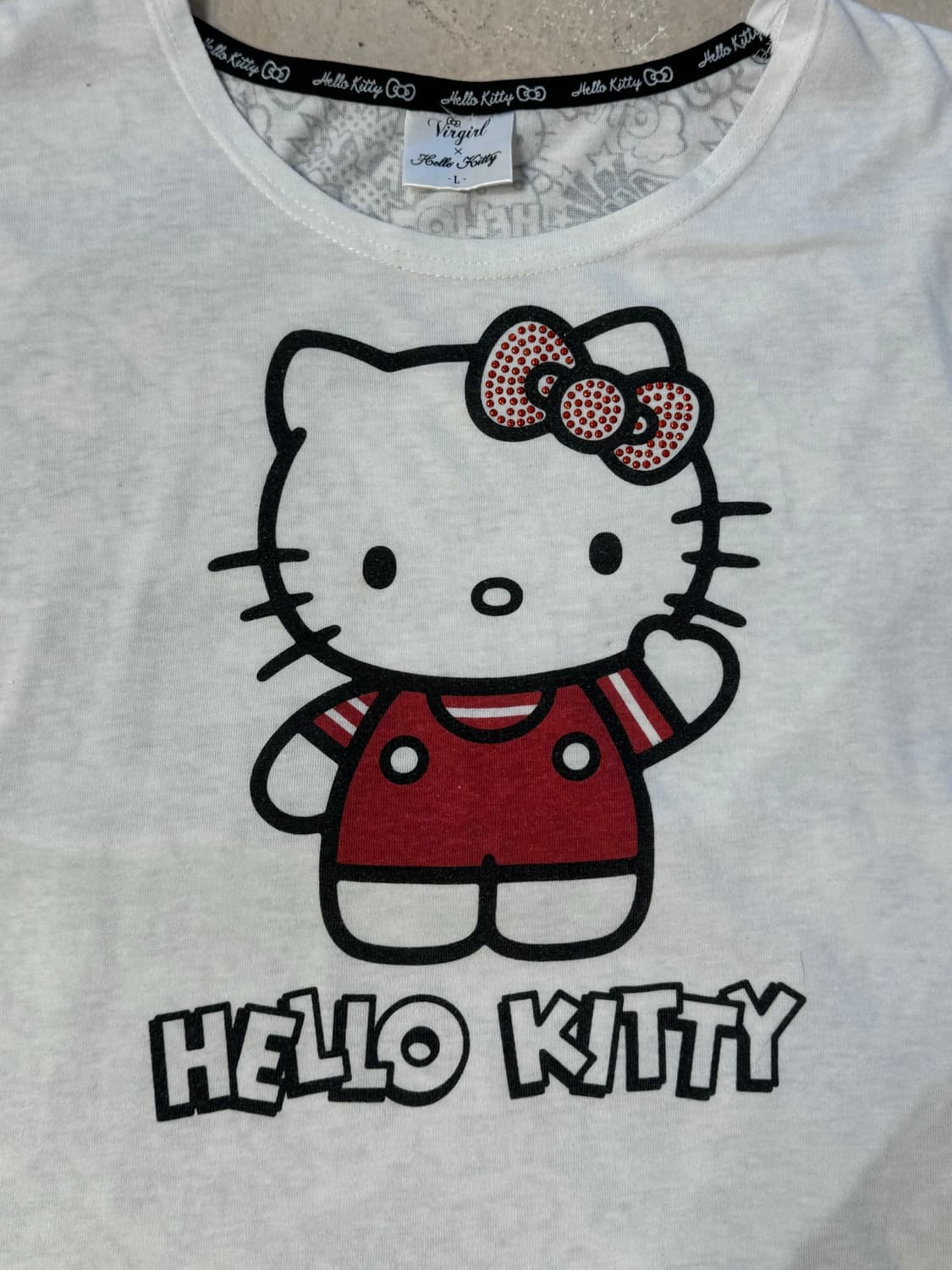 2000's HELLO KITTY X VIRGIRL 반팔 상품이미지3
