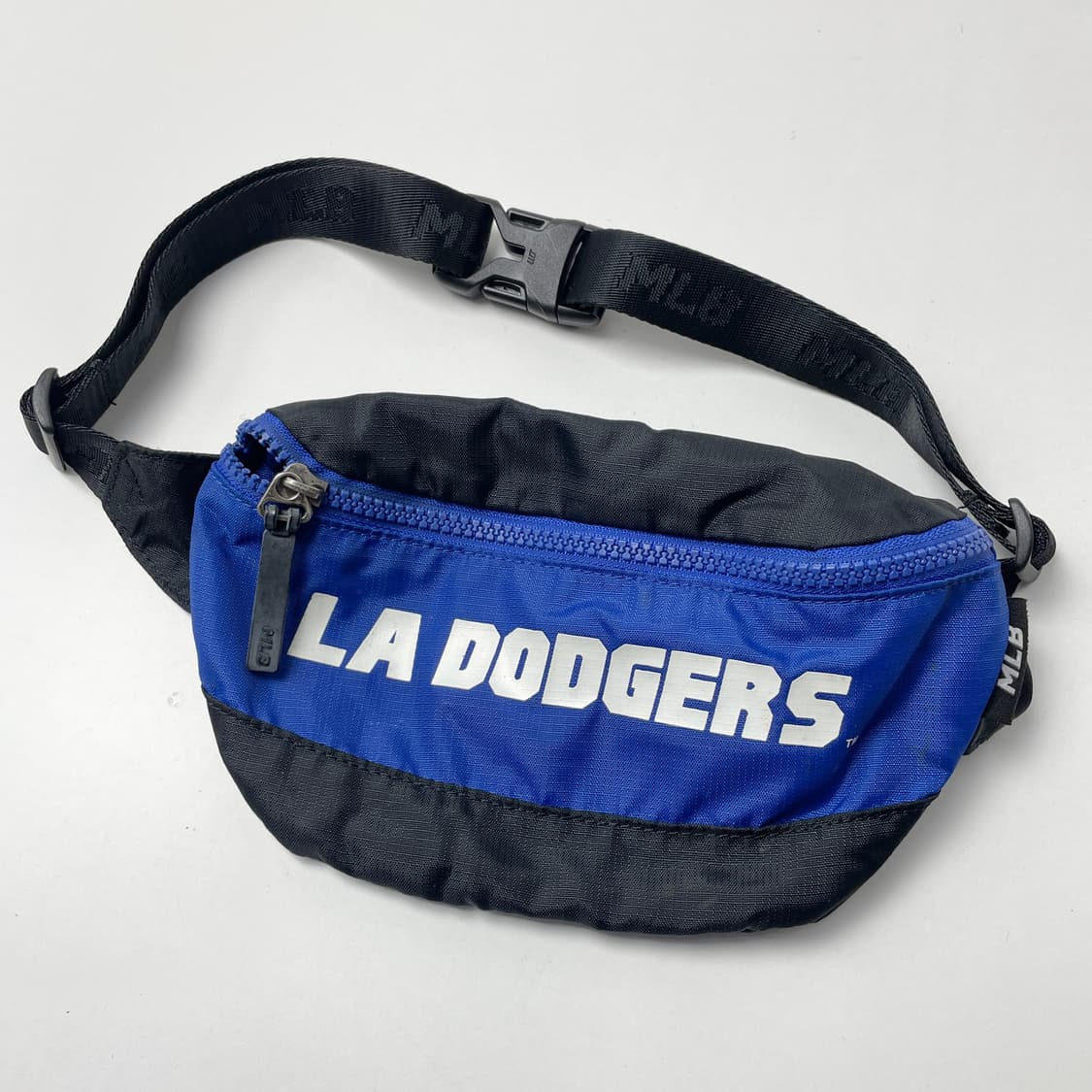 [중고] MLB 미니 크로스백 LA다져스 상품이미지1