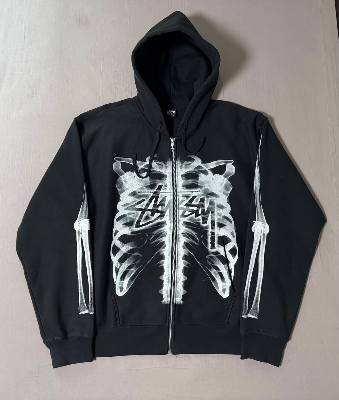 (새상품) 스투시 립 케이지 후드집업 블랙 화이트 상품이미지1