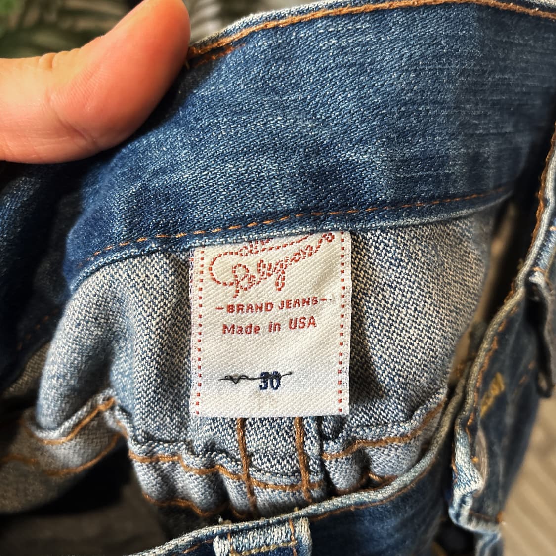 트루릴리전 Y2K 데미지 부츠컷 데님팬츠 플랩포켓 디테일 에이징인디고 상품이미지10