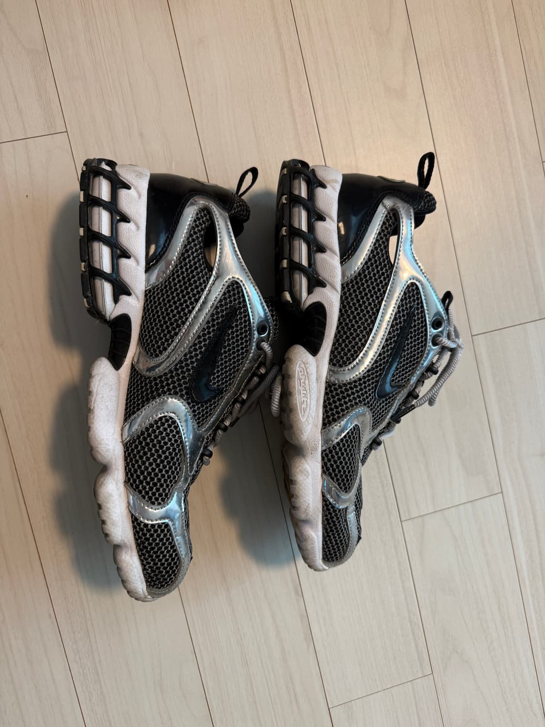 나이키 x 스투시 에어 줌 스피리돈 케이지 2 퓨어 플래티넘 270 상품이미지3