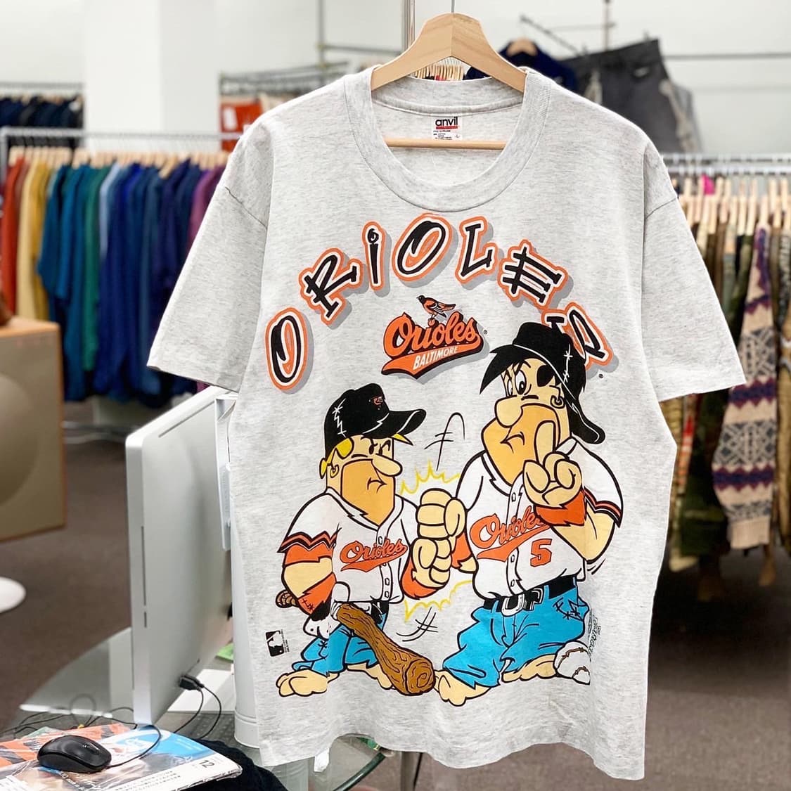 앤빌 그레이 플린트스톤 프린팅 티셔츠  상품이미지1