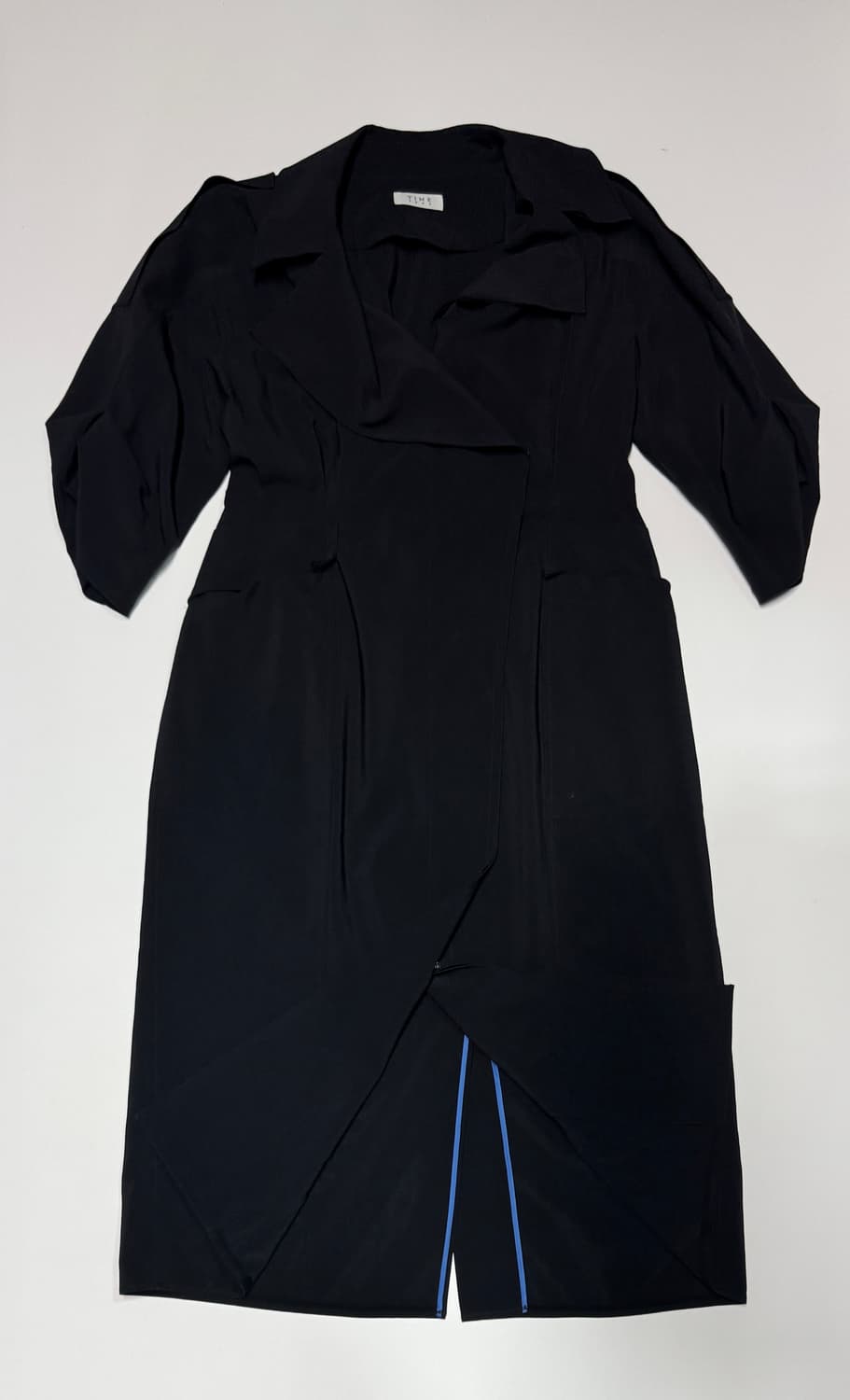 여성 한섬 타임 Time 1993 오프넥 트렌치코트형 원피스 상품이미지1