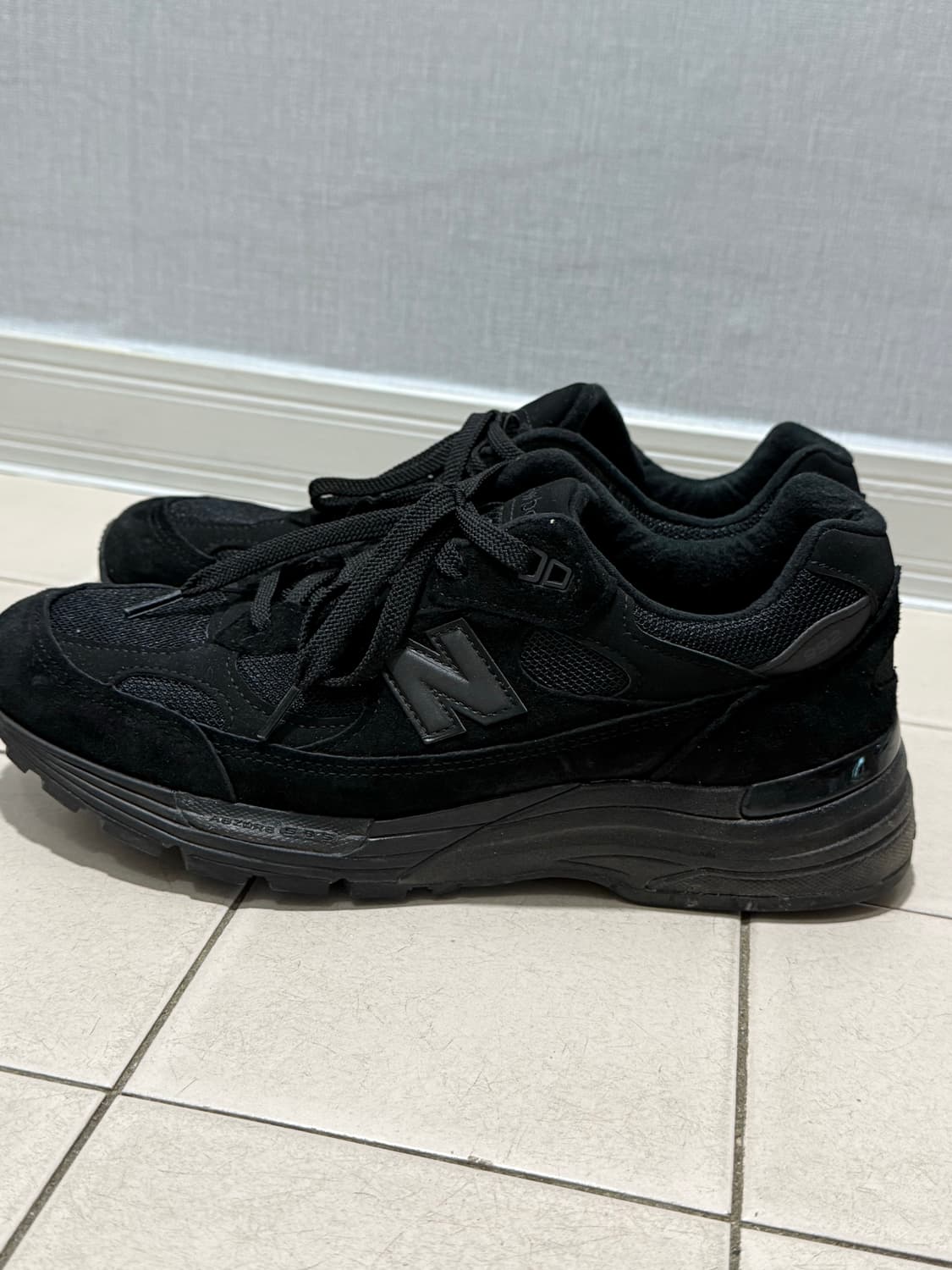 (275) 뉴발란스 992 트리플블랙 상품이미지3