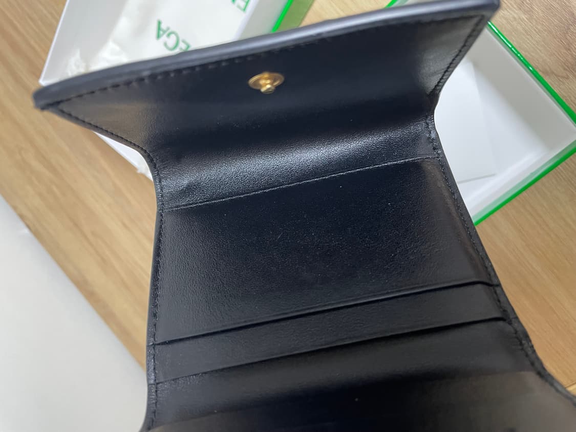 보테가베네타 카세트 지갑 상품이미지8