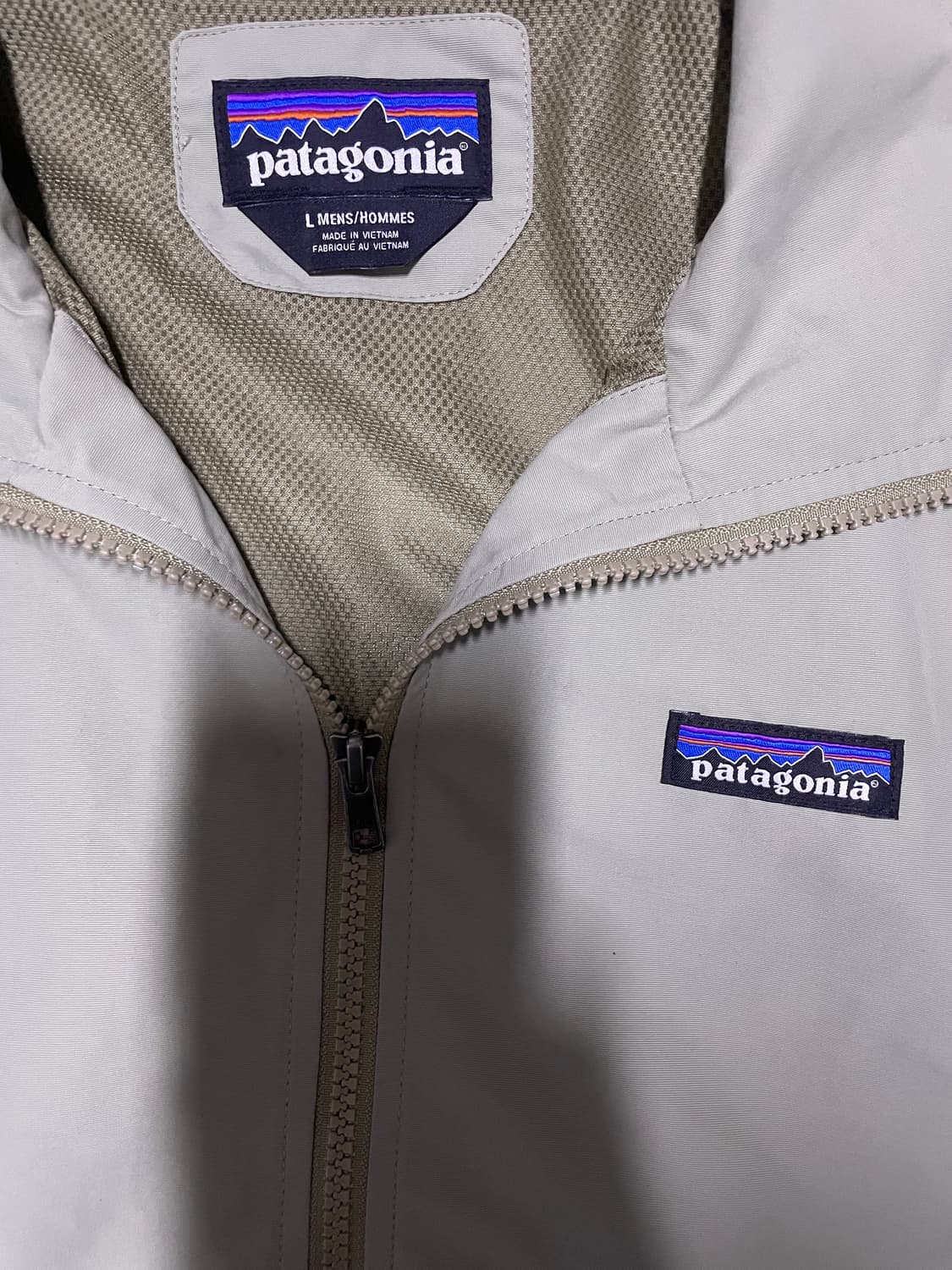파타고니아 배기스 바람막이 베이지 L 상품이미지3
