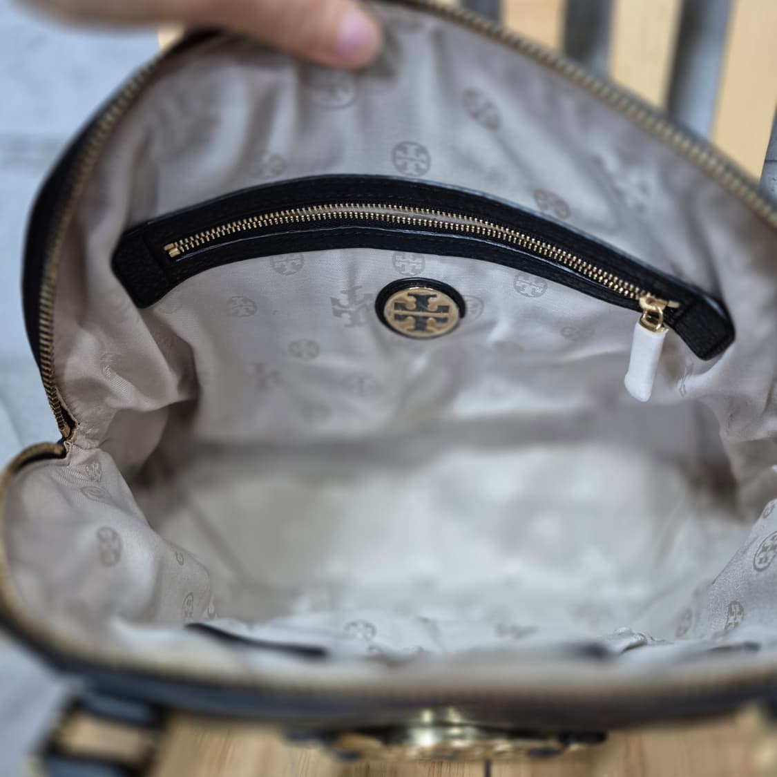 토리버치 아만다 토트백  상품이미지8