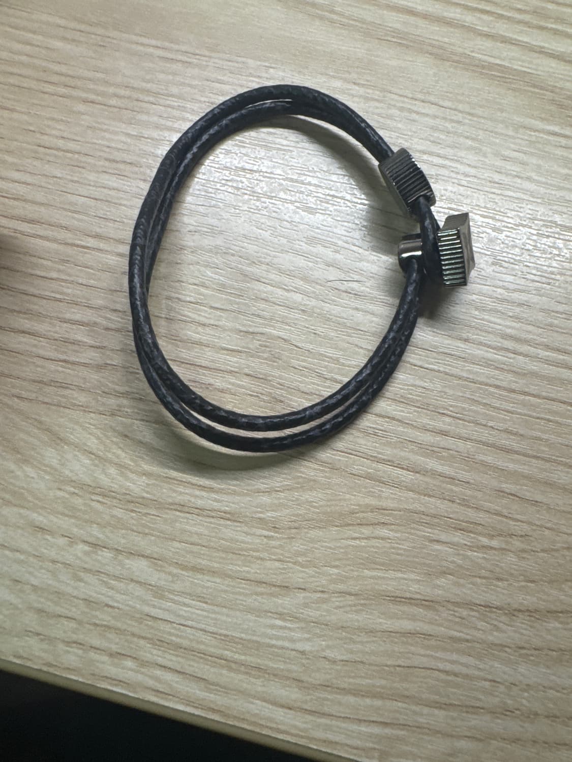 루이비통 캐치잇 팔찌 블랙 상품이미지3