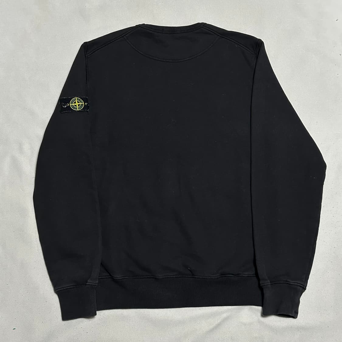 14 스톤아일랜드 블랙 맨투맨 상품이미지3