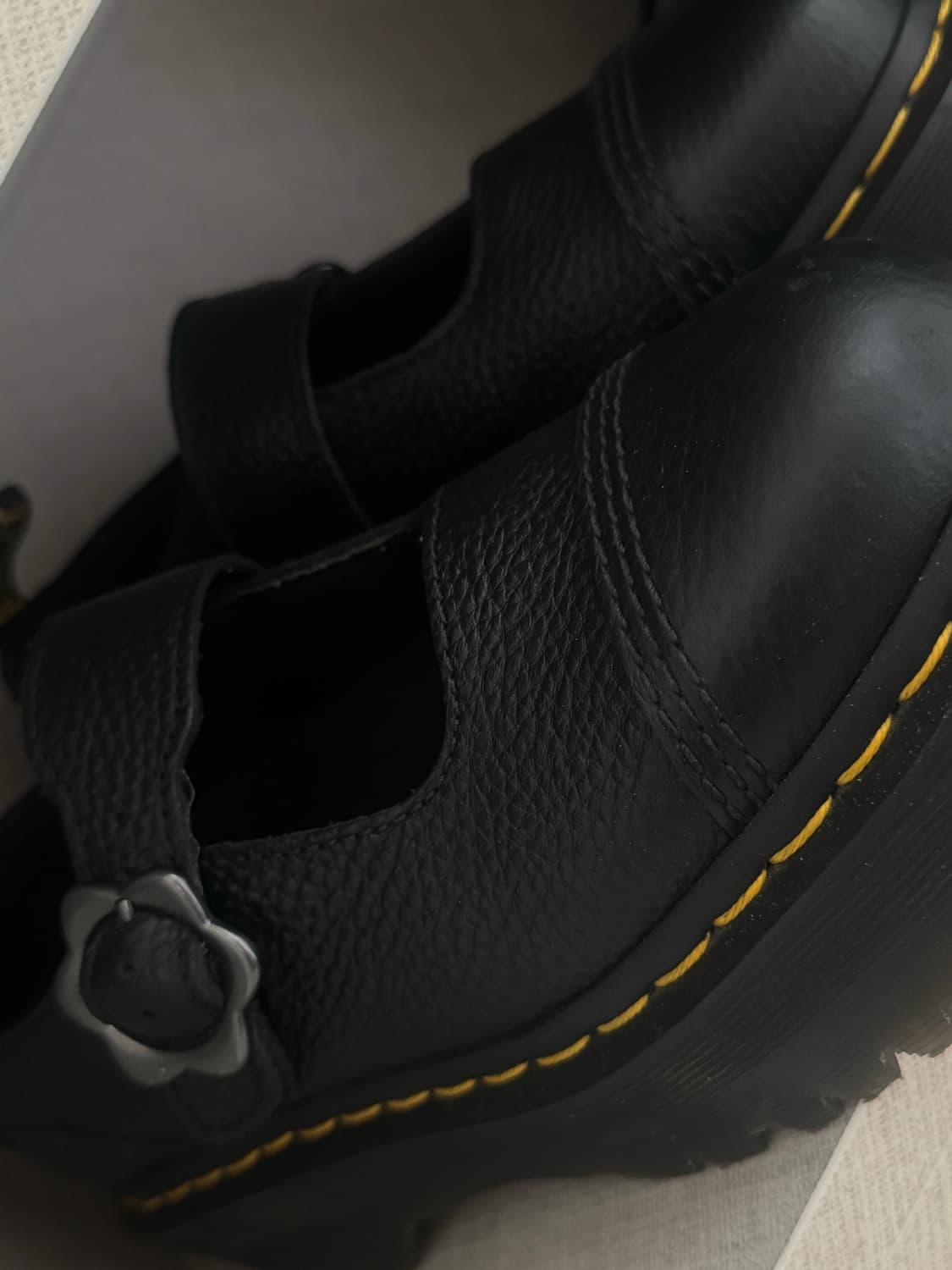 닥터마틴 메리제인 아디나 플라워 버클 플랫폼 옥스포드 슈즈 상품이미지3