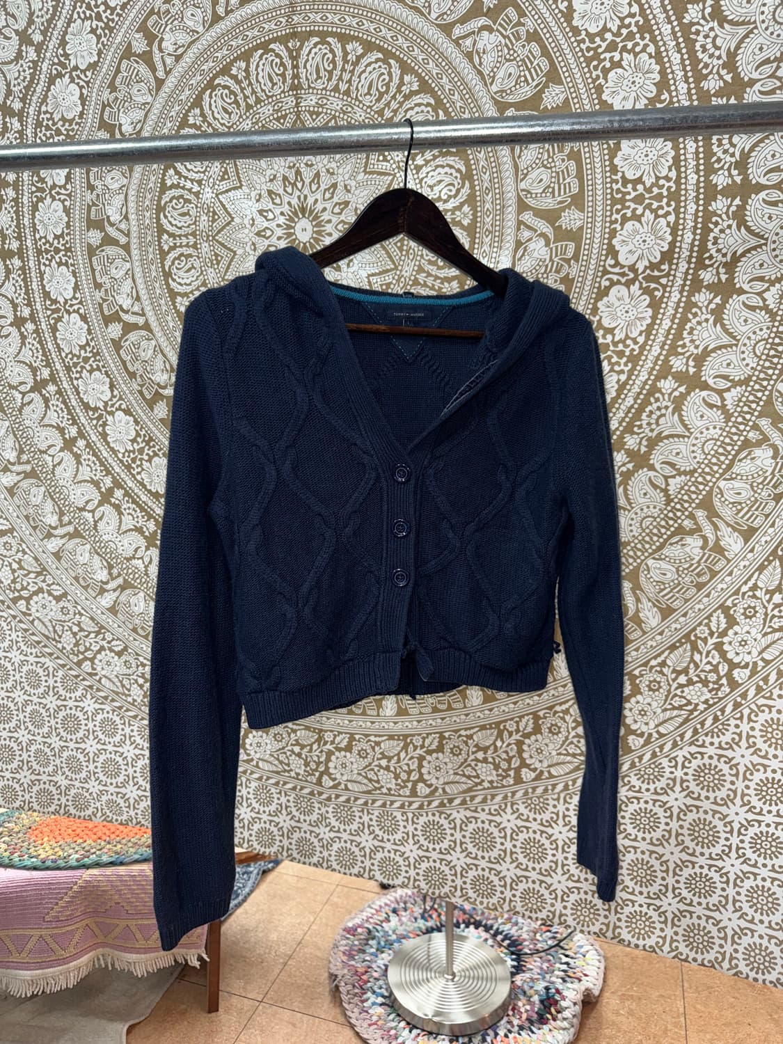 타미힐피거 여성 케이블 크롭 후드 가디건  상품이미지3