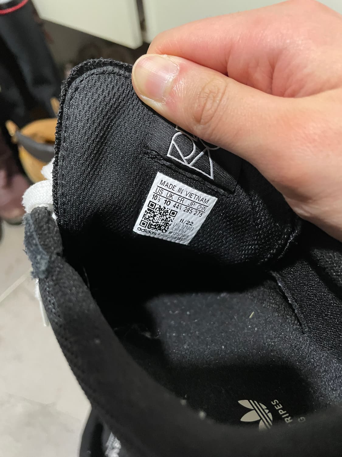 아디다스 노라 코어 블랙 골드 메탈릭 상품이미지5