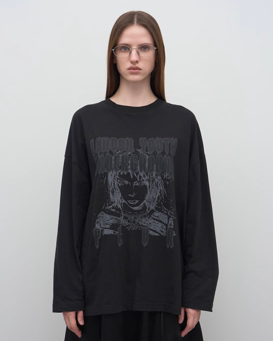 LCDC PRINTED LONG-SLEEVE TOP (BLACK) 상품이미지1