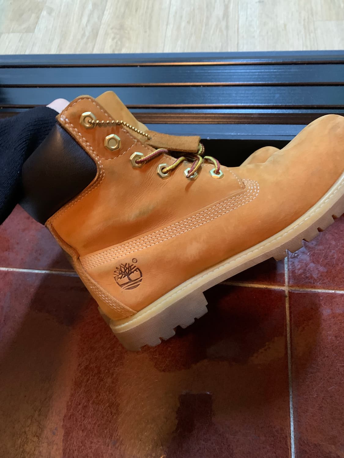 팀버핸드 6인치 245사이즈 판매 상품이미지1