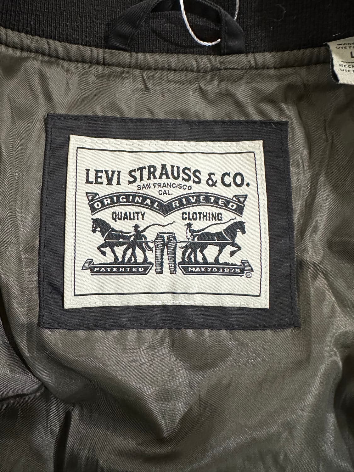 리바이스 패치 포켓 봄버 자켓 상품이미지5