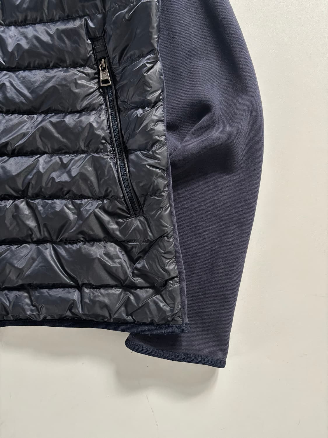 Moncler 몽클레어 네이비 후드 경량 니트 집업 상품이미지7