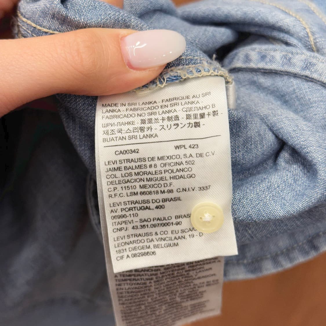 리바이스 웨스턴 데님 셔츠 원피스 워싱 블루 스냅버튼 포켓 디테일 연청 상품이미지8