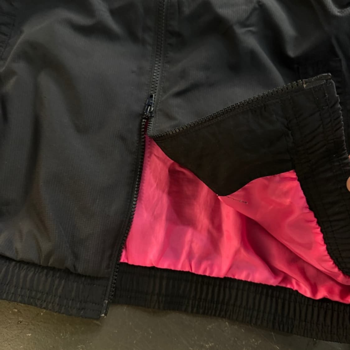 100 아디다스 마운틴 트랙 바람막이 상품이미지4