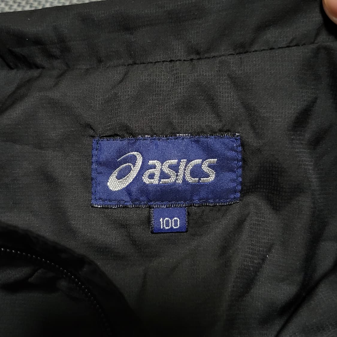 아식스 올드스쿨 바람막이 자켓 블랙 (100) 상품이미지4