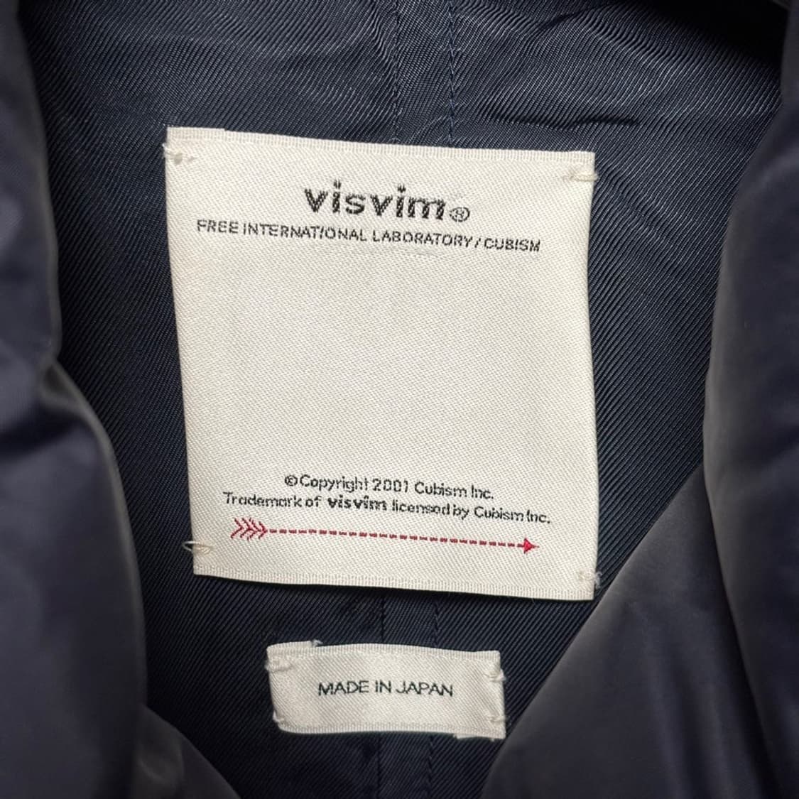 1) 비즈빔 visvim 워커 다운 베스트 네이비 상품이미지2