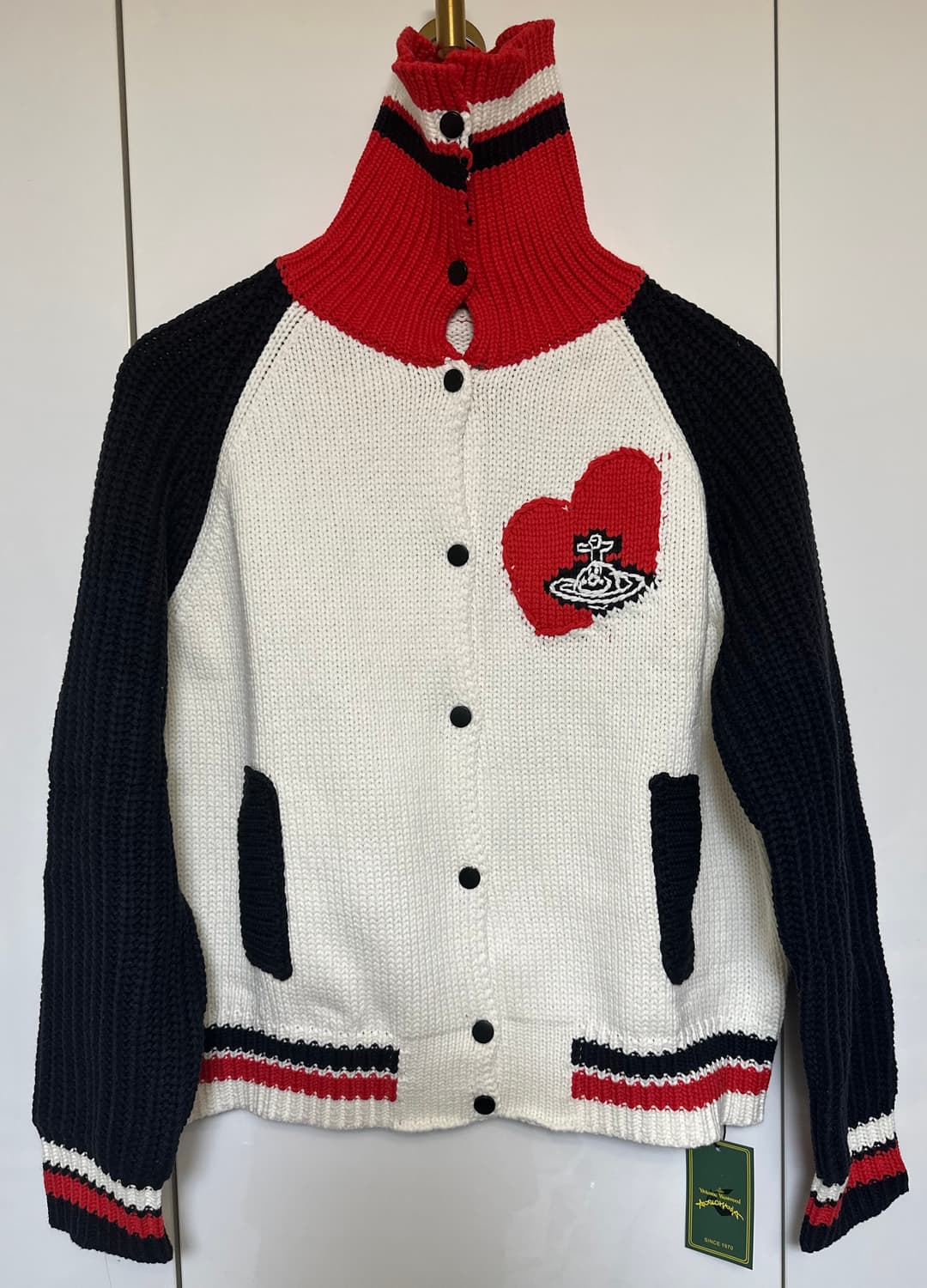 비비안웨스트우드 하트 니트 가디건 집업 상품이미지2