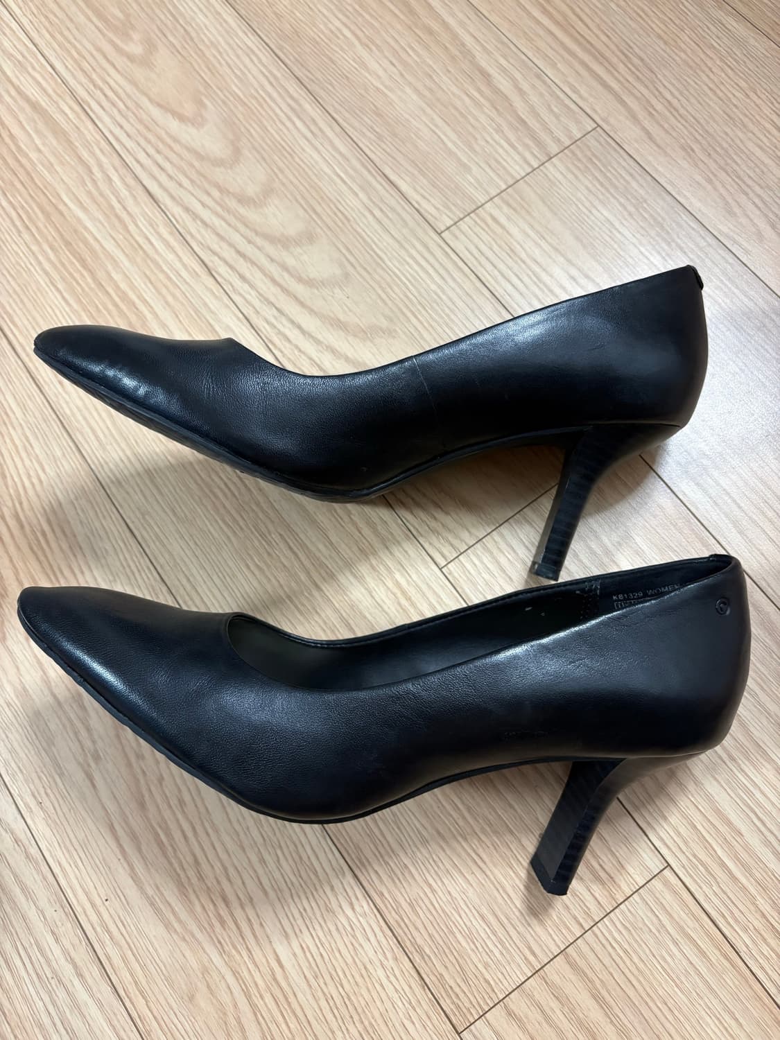 락포트 컴포트 블랙 펌프스 (굽 6cm) 상품이미지2