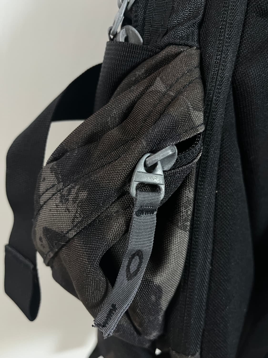 오클리 아이콘 카모 백팩,배낭 상품이미지8