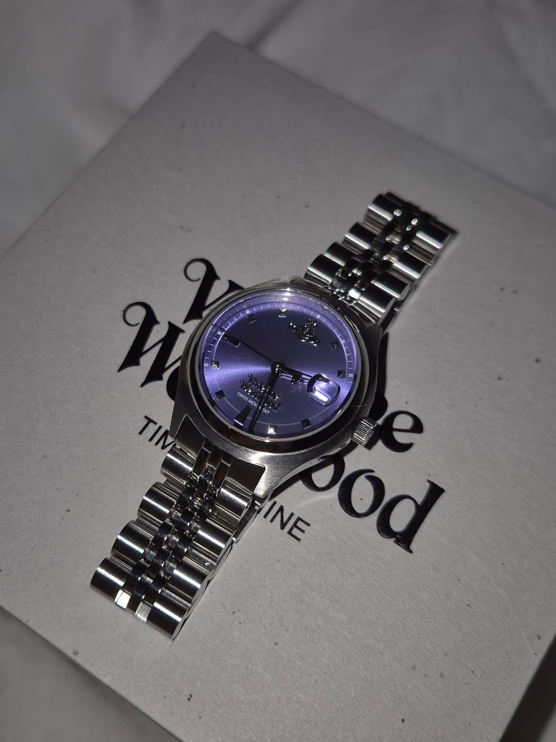 비비안웨스트우드 시계 정품 상품이미지2