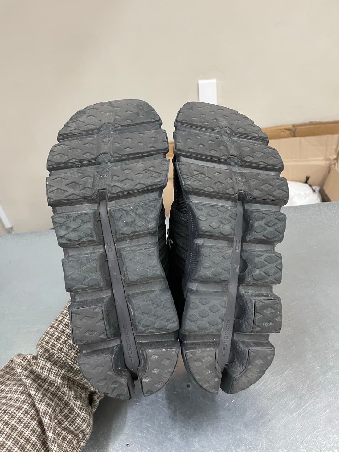 온러닝 클라우드스위프트3 245 (gr-4535) 상품이미지6