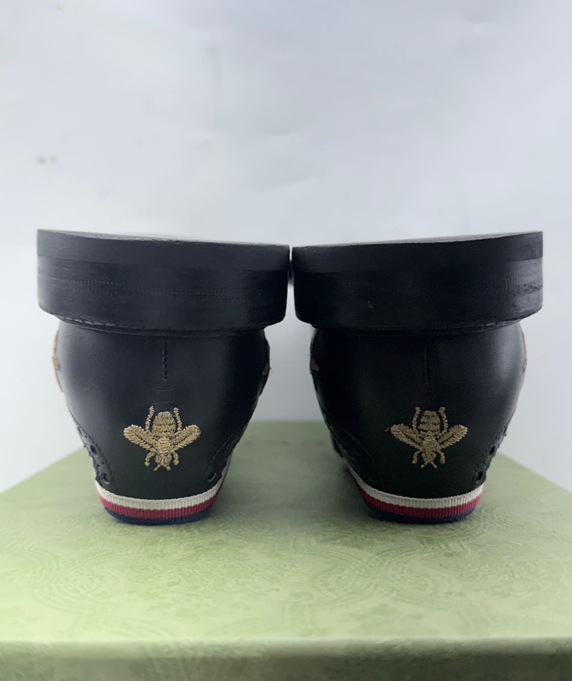 정품)구찌 꿀벌 자수 구두 260 상품이미지8