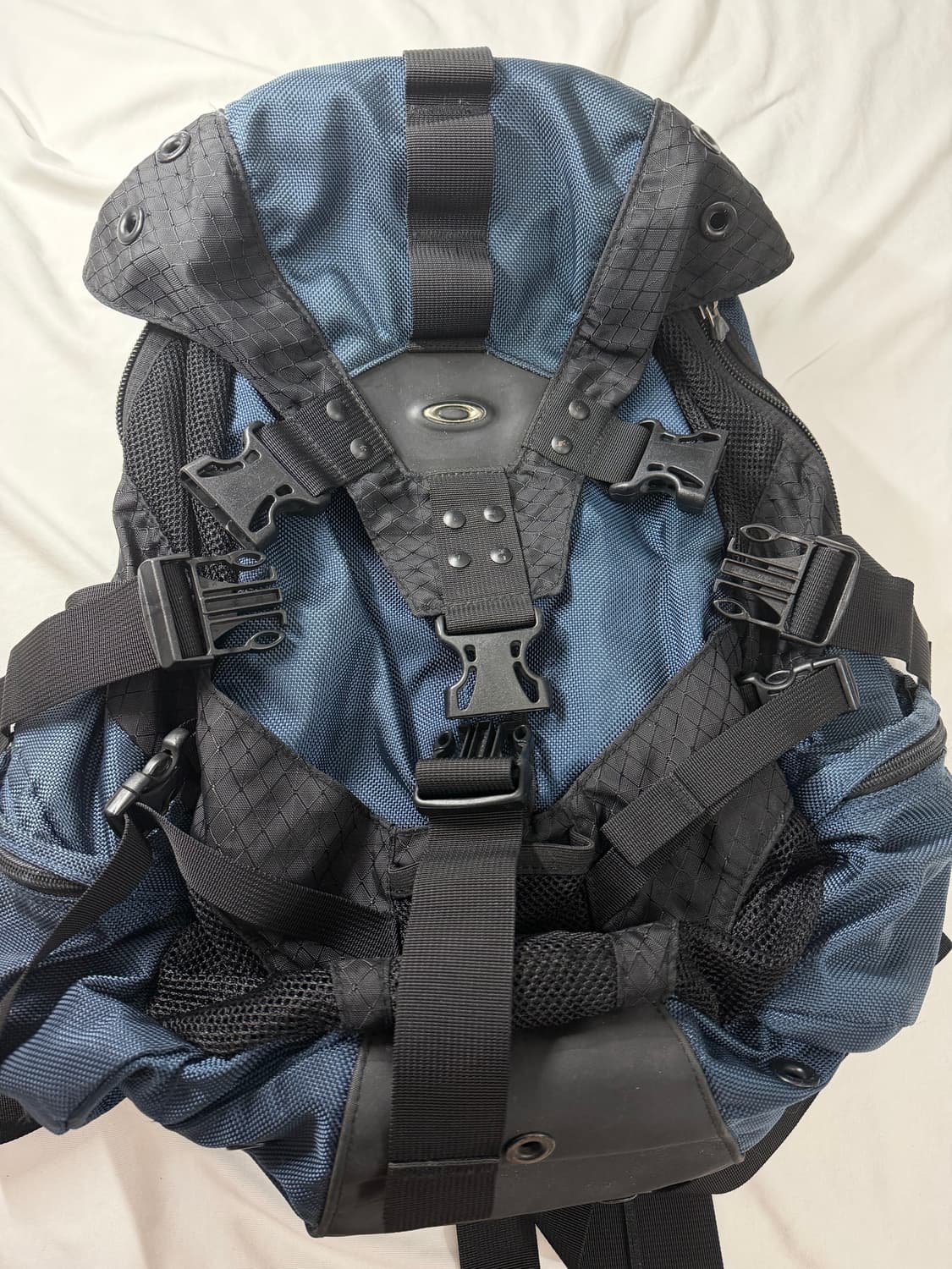 오클리 아이콘 백팩 2.0 상품이미지6