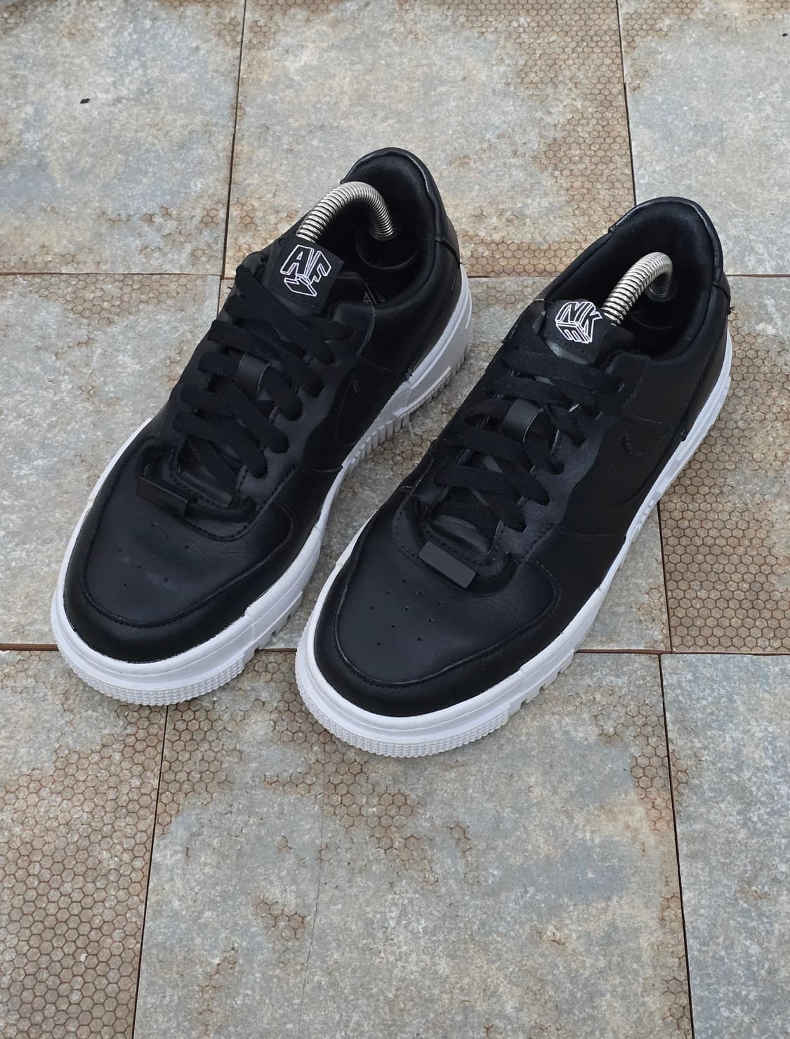 (230)나이키 에어포스 1 픽셀 검흰  상품이미지1