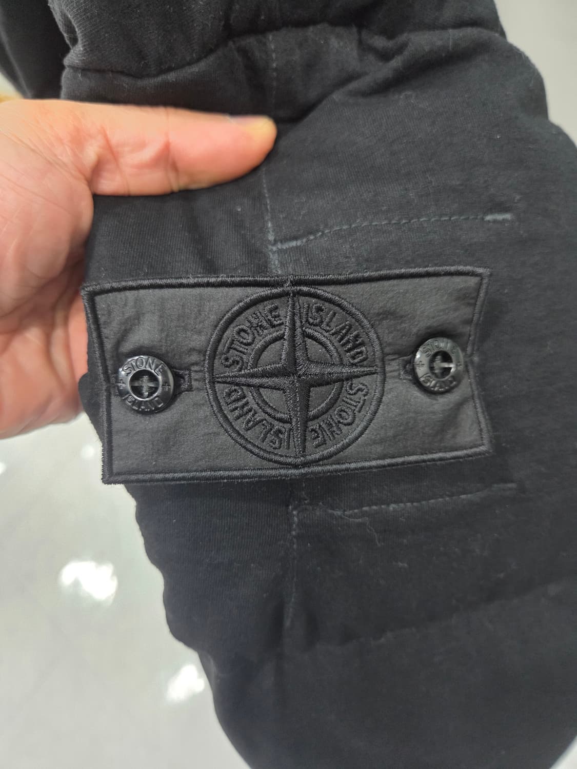 스톤아일랜드 쉐도우프로젝트 후드패딩(블랙 L) 상품이미지9