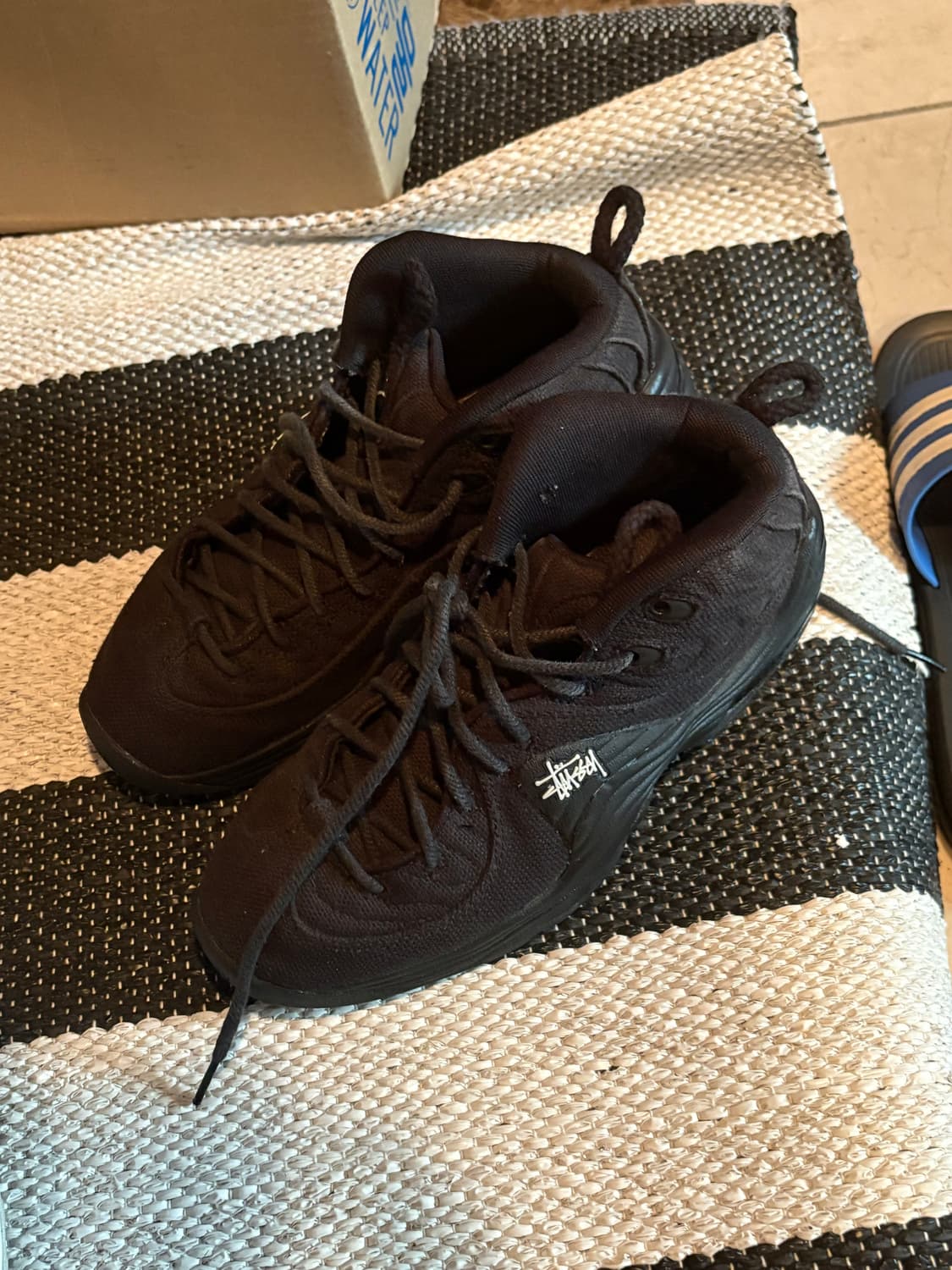 나이키 스투시 에어페니2 올블랙 US5.5/240 상품이미지2