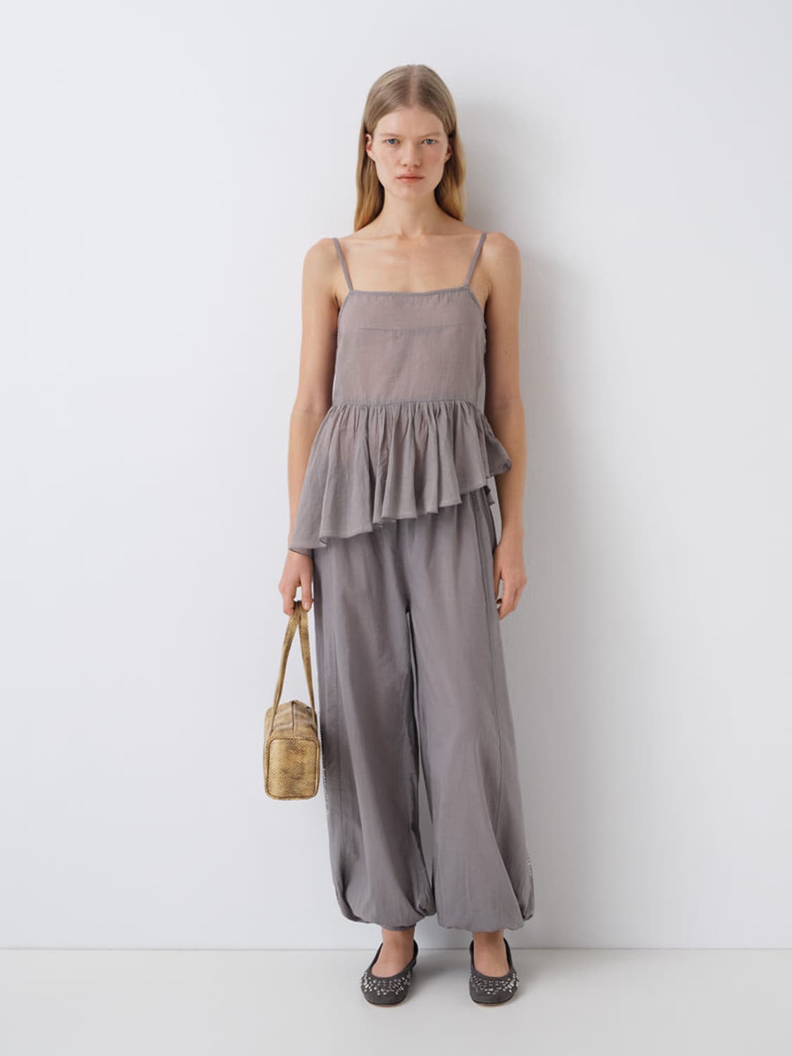 [37,38,39]기마구아스 스터드 발레리나 슈즈/그레이 상품이미지8