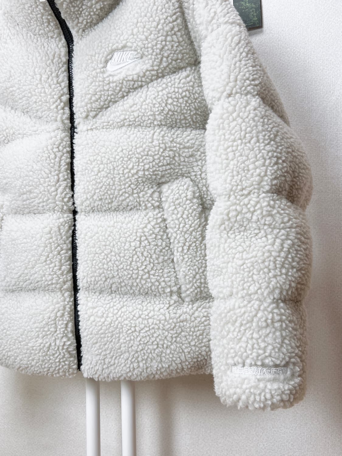 나이키 여성 써마핏 플리스 뽀글이 패딩 M 상품이미지3