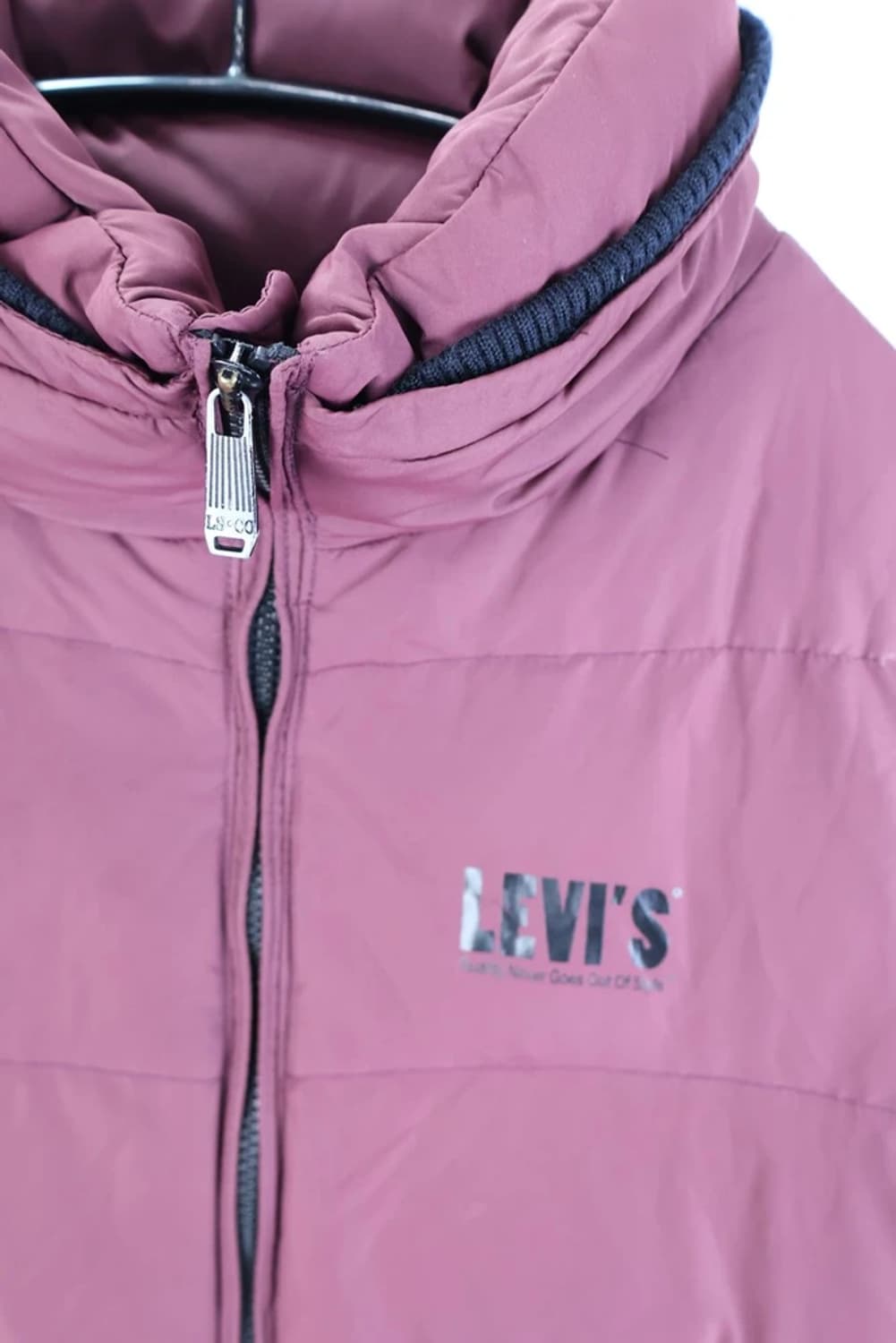  리바이스 와인 버건디 패딩 상품이미지6