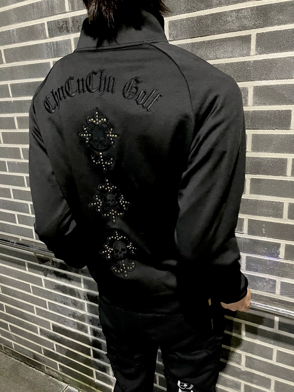 (새상품)스컬십자가큐빅디테일져지 상품이미지1