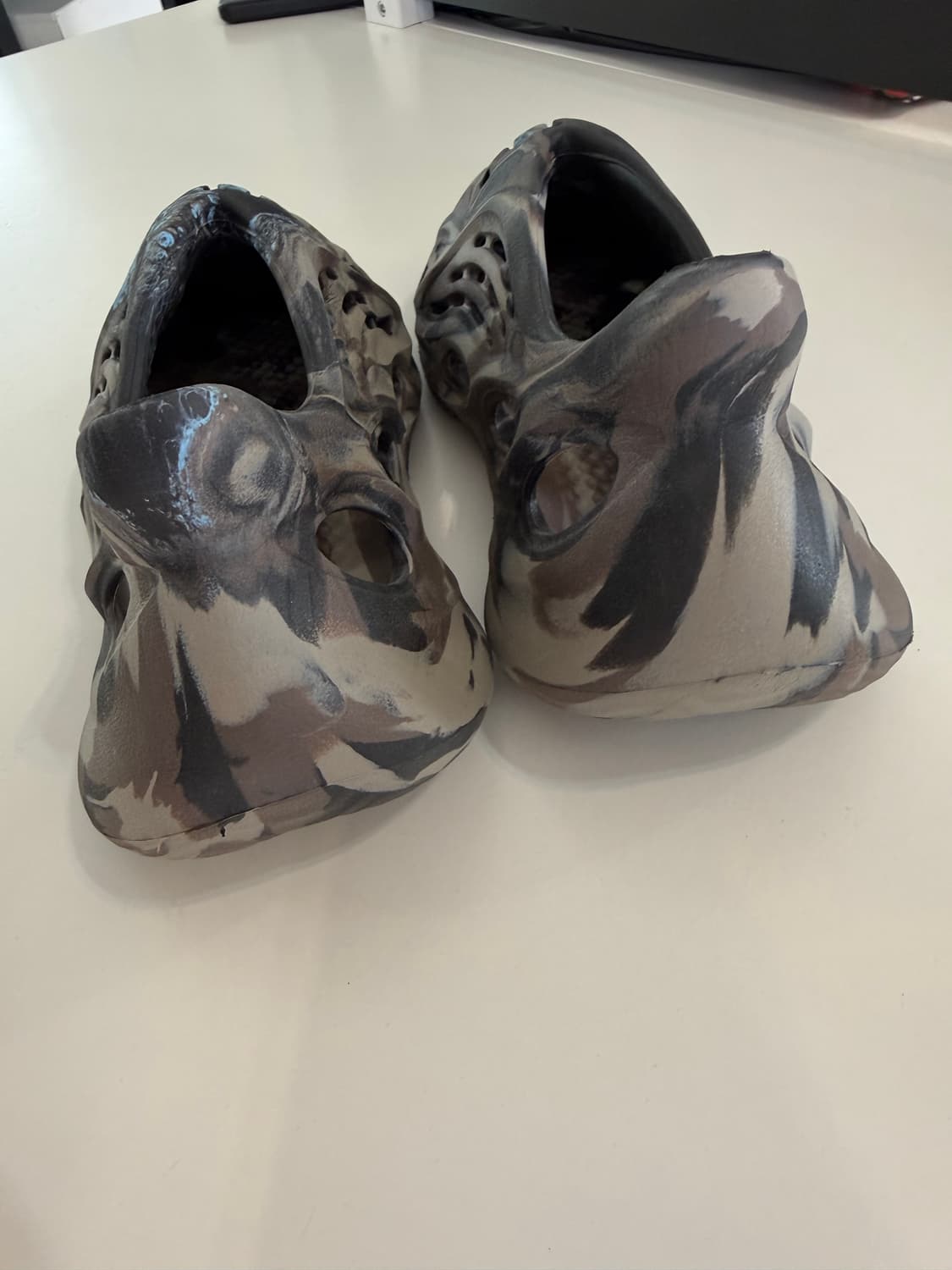 아디다스 이지 폼러너 230mm 상품이미지6