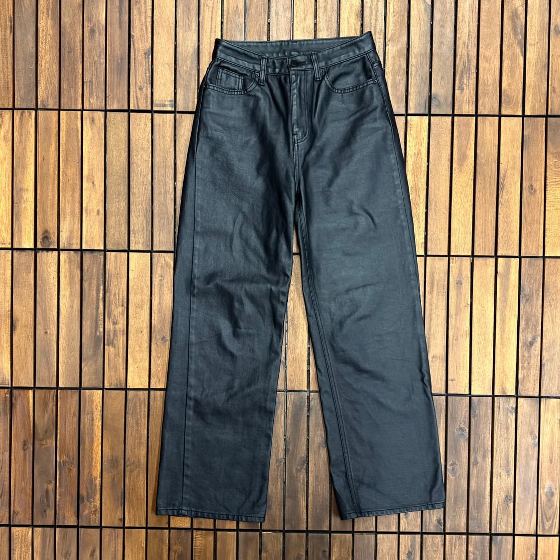 블랙 비건 레더 와이드 팬츠 (27)   상품이미지1