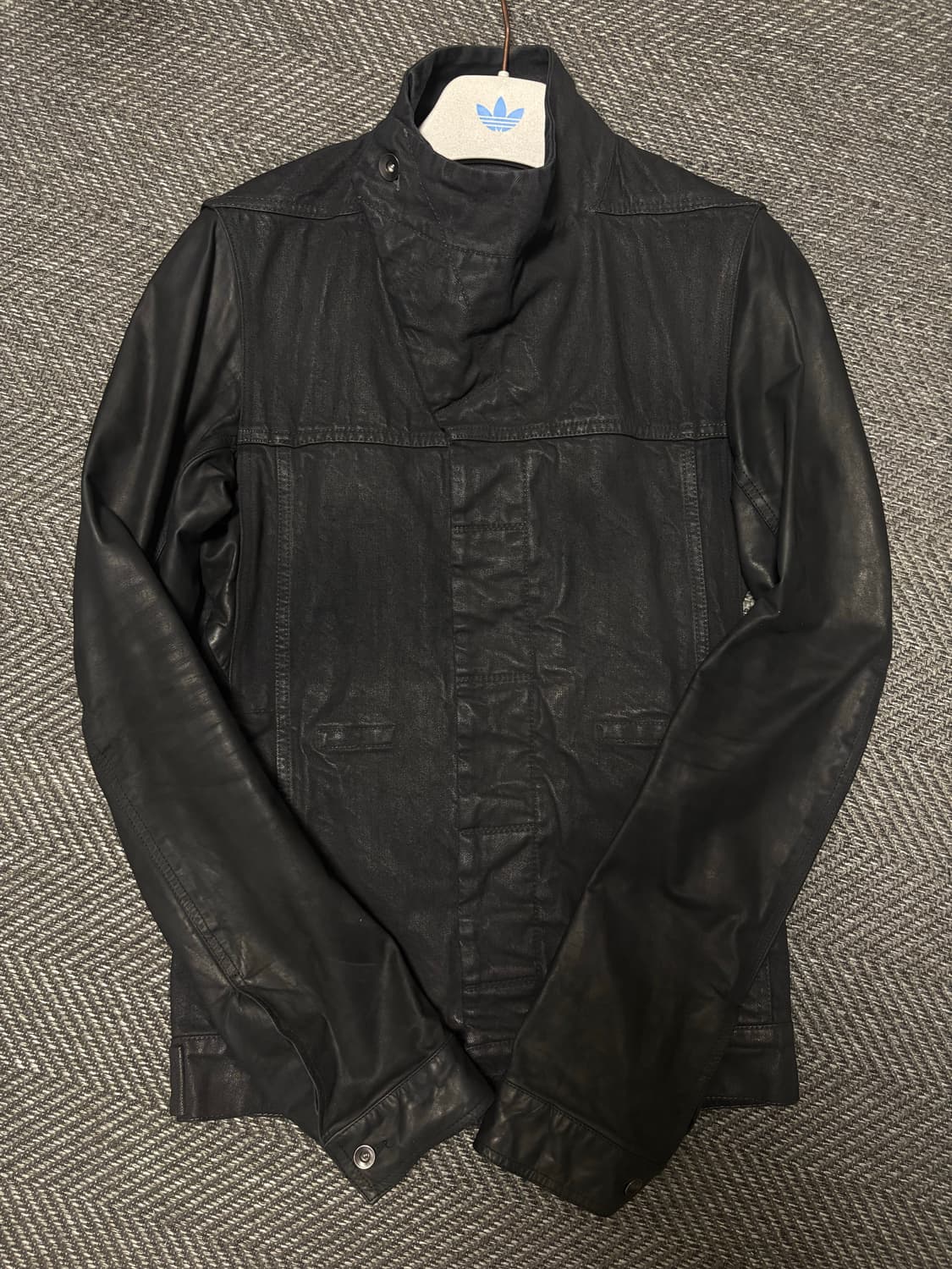 릭오웬스 슬레이브 팔가죽데님 자켓 상품이미지1