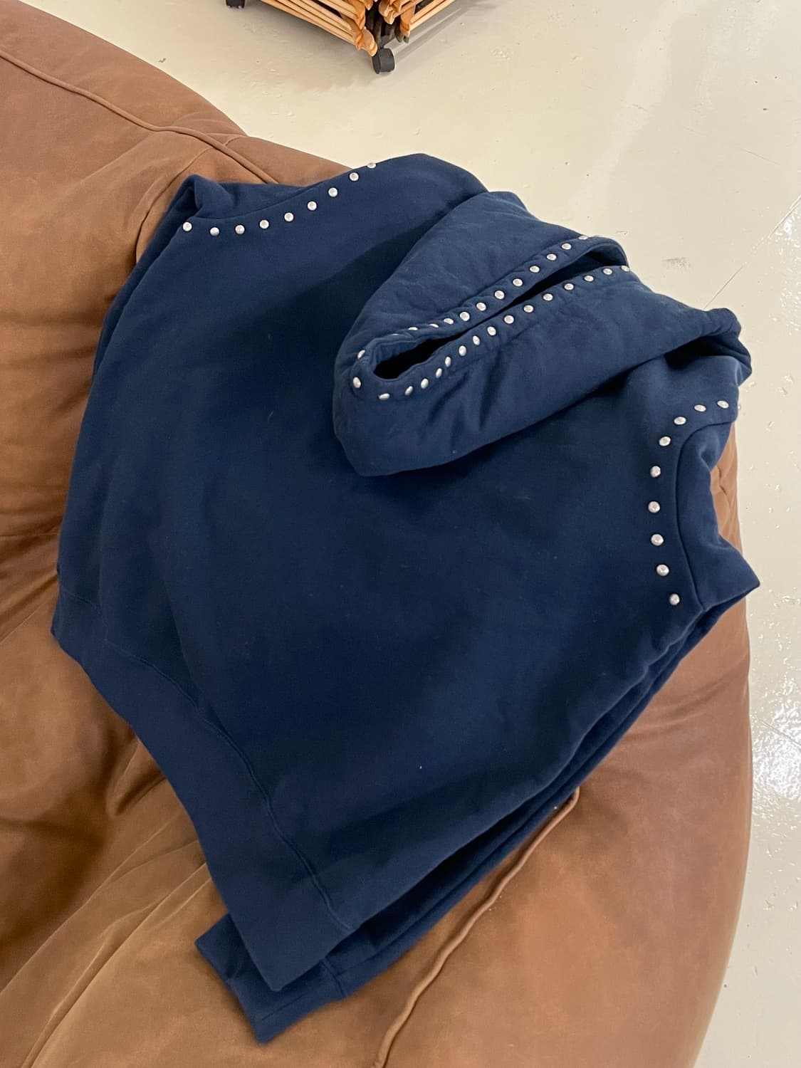 18FW Supreme 슈프림 스터디드 후드티 상품이미지5