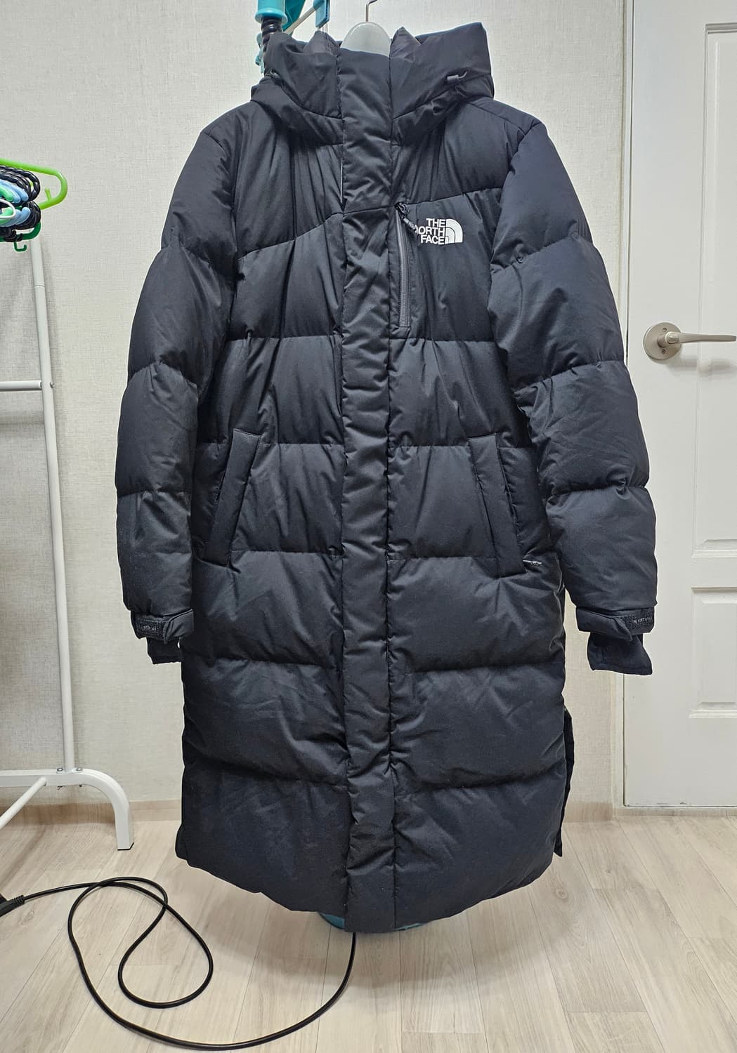 (95~100)M 노스페이스 화이트라벨 익스플로링 [블랙] 구스다운롱패딩 상품이미지1