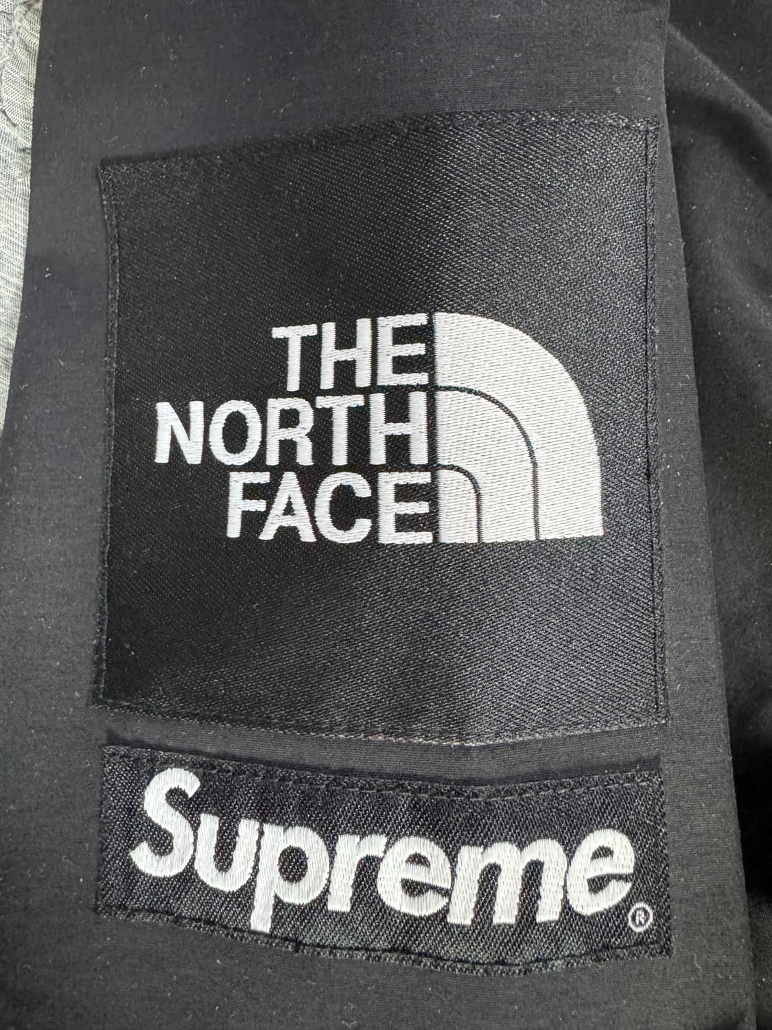 팝니다 슈프림노스페이스 테입드심쉘 자켓(바람막이)XL판매 상품이미지4