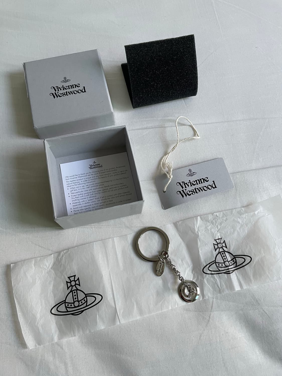 비비안웨스트우드 3D orb 키링 실버 상품이미지2